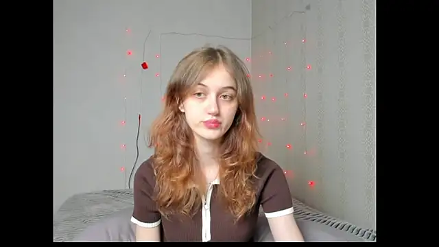 Snapshot of dreamy_pollyyy chatting on 05-13-26, 06:49 dreamy pollyyy online show from 05-13-26, 06:49