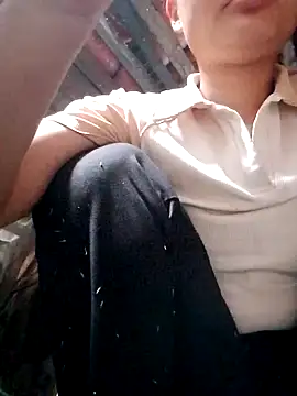 Huyen x online show from 04-21-26, 03:13