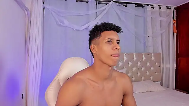 Snapshot of nico_santana chatting on 10-30-25, 11:05 nico santana online show from 10-30-25, 11:05