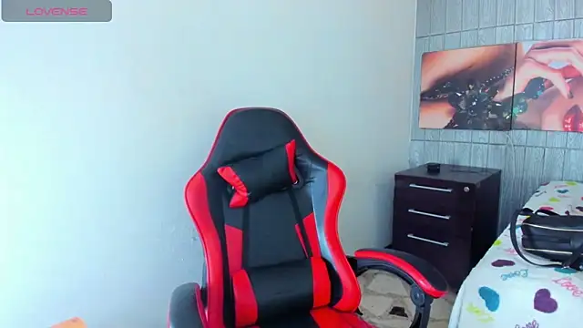 susan mooree online show from 04-04-26, 08:06