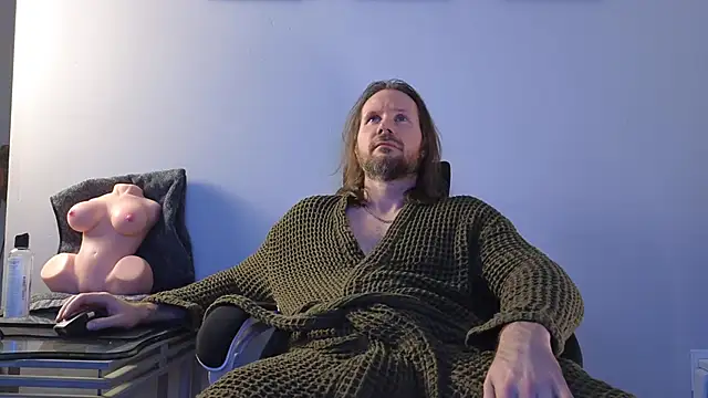 Snapshot of AlbinoAdonis chatting on 02-17-26, 03:25 AlbinoAdonis online show from 02-17-26, 03:25