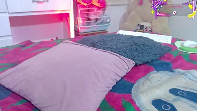 Charlotte Landry   online show from 01-16-26, 09:41