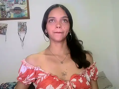 Snapshot of lucy_babyy chatting on 12-05-25, 08:27 lucy babyy online show from 12-05-25, 08:27