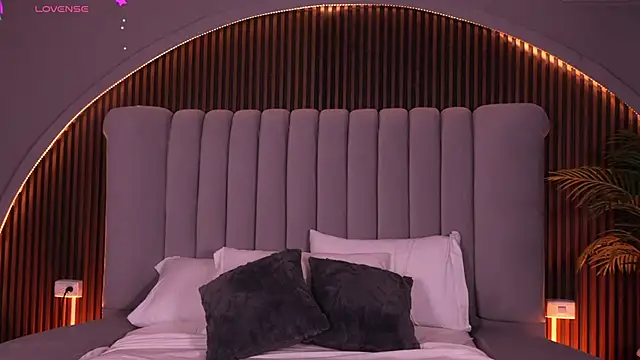 Isabellax21 online show from 03-25-26, 04:18