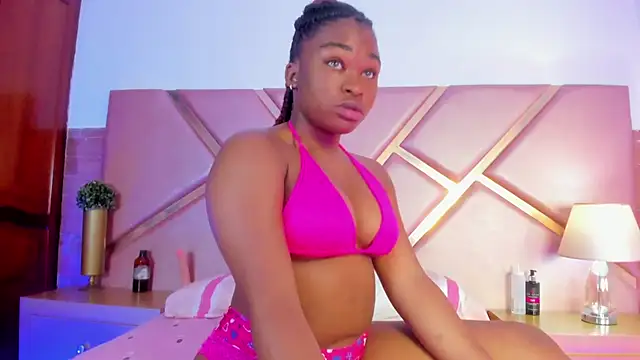 SophieSinclair online show from 10-05-25, 12:47