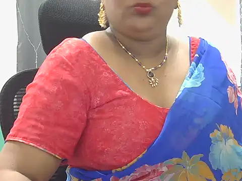 Snapshot of Nisha-telugu chatting on 07-09-26, 12:20 Nisha-telugu online show from 07-09-26, 12:20