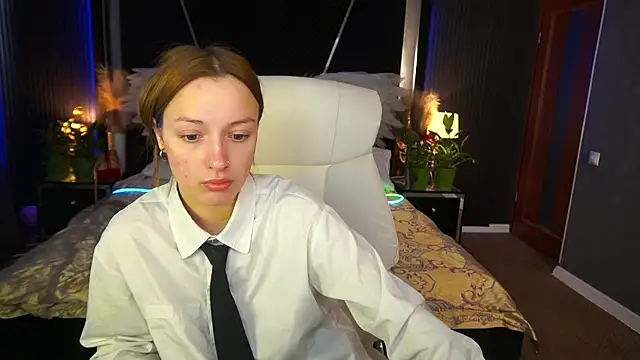 Snapshot of FoxyMayy chatting on 05-02-26, 12:43 FoxyMayy online show from 05-02-26, 12:43