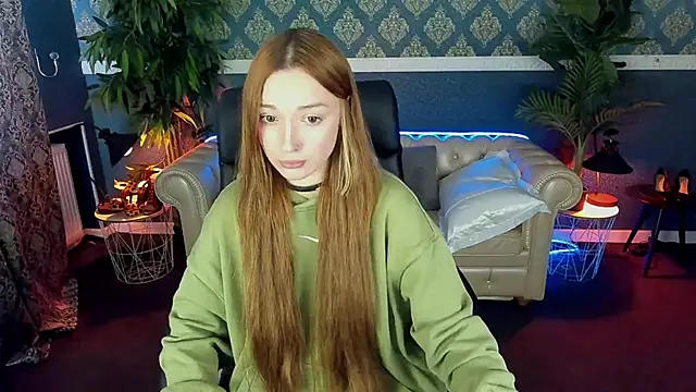 Snapshot of FoxyMayy chatting on 05-14-26, 12:45 FoxyMayy online show from 05-14-26, 12:45