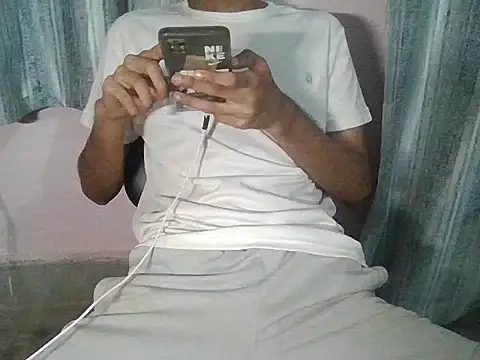 ash706339 online show from 09-13-25, 05:46