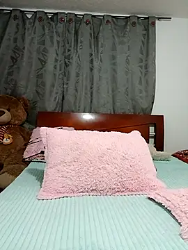 ZARAY 1118 online show from 03-31-26, 02:35