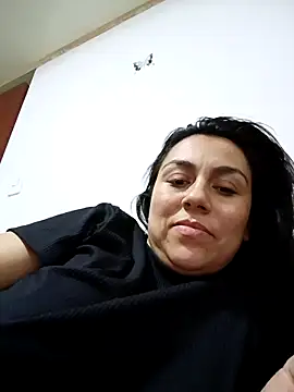 vanessa-titisM online show from 10-19-25, 04:02