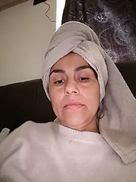 vanessa-titisM online show from 03-08-26, 09:40