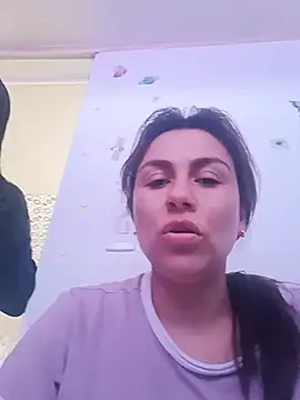Snapshot of vanessa-titisM chatting on 05-22-26, 09:53 vanessa-titisM online show from 05-22-26, 09:53