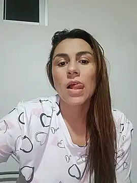 vanessa-titisM online show from 07-05-26, 01:56
