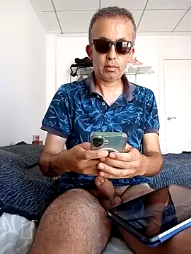 EmilioTaladdro online show from 06-23-26, 10:57
