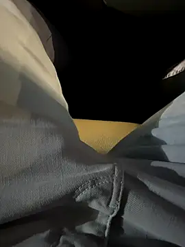 LAZ3R1 online show from 09-29-25, 03:28