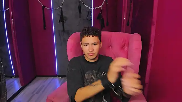 JonnyDarka online show from 10-04-25, 10:46