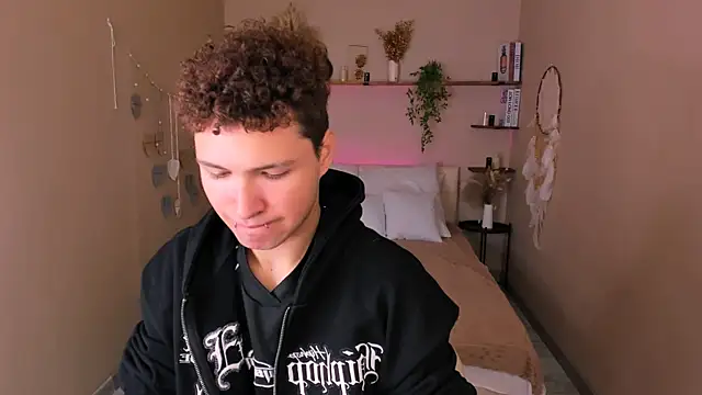 JonnyDarka online show from 10-21-25, 10:38