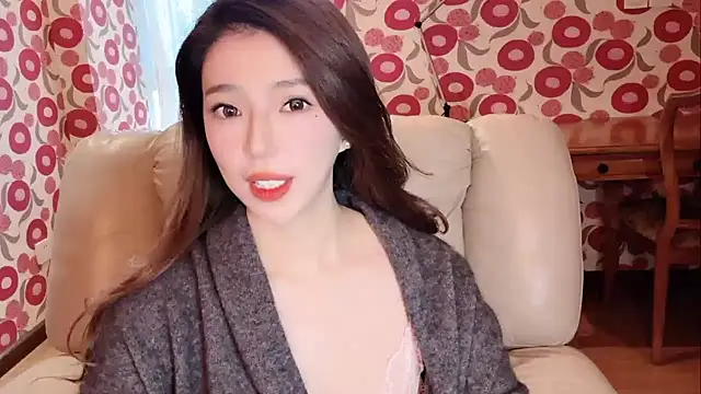 miss-lin online show from 11-23-25, 05:07