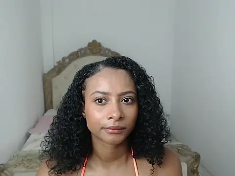 tatiana oconell22 online show from 09-19-25, 02:24