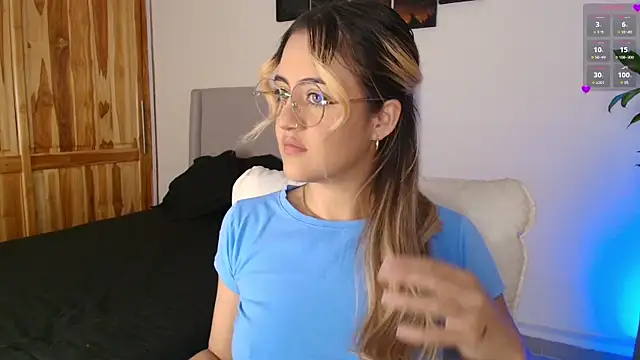 MaryMoon  online show from 12-17-25, 04:35