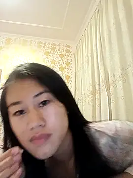 Snapshot of luy-xinh02 chatting on 09-23-25, 12:30 luy-xinh02 online show from 09-23-25, 12:30