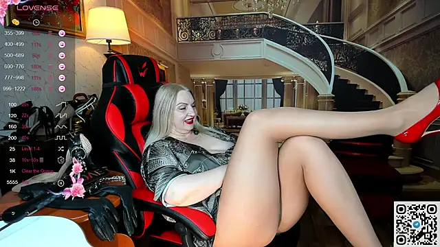 Nina Devillle online show from 03-27-26, 11:21