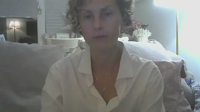 Sylira online show from 07-28-26, 08:52