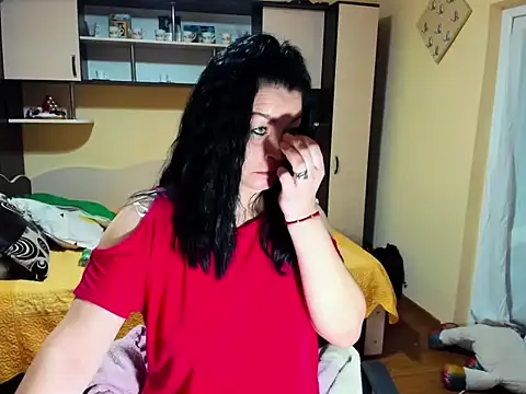 Soffy Skye online show from 02-25-26, 05:06