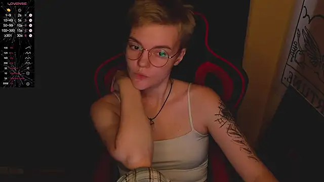 KrisNeal online show from 10-29-25, 11:01