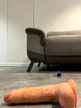 antoiine1089 online show from 09-12-25, 10:04