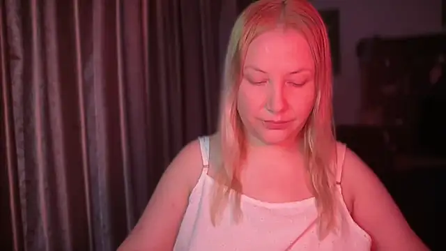 BikiHellena online show from 06-26-26, 09:35