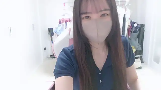 Snapshot of _Mia_land_ chatting on 02-24-26, 02:15 Mia land online show from 02-24-26, 02:15