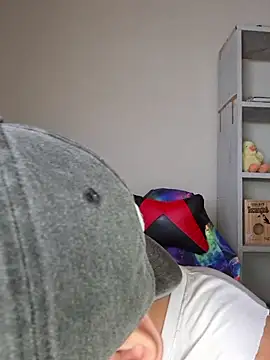 Snapshot of ObeyLust chatting on 02-10-26, 05:06 ObeyLust online show from 02-10-26, 05:06