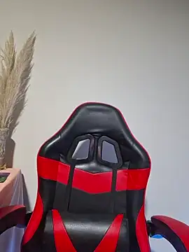 Snapshot of ObeyLust chatting on 03-01-26, 11:07 ObeyLust online show from 03-01-26, 11:07