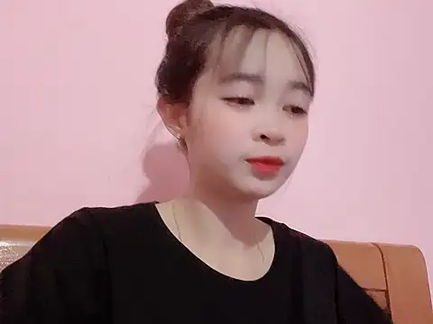 Suna7383 online show from 10-18-25, 05:25