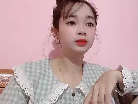 Suna7383 online show from 10-27-25, 05:17