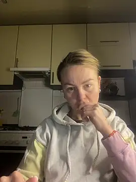 MartaLuna  online show from 02-07-26, 09:07