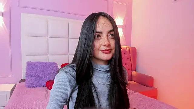 Snapshot of Ashleypetit chatting on 07-28-26, 04:50 Ashleypetit online show from 07-28-26, 04:50