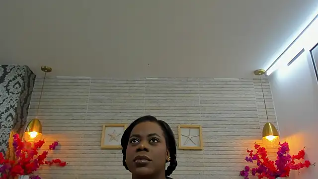 Snapshot of AliceVegga chatting on 12-03-25, 03:14 AliceVegga online show from 12-03-25, 03:14