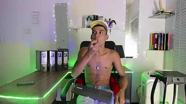 xxKamadevaxx online show from 01-09-26, 12:46