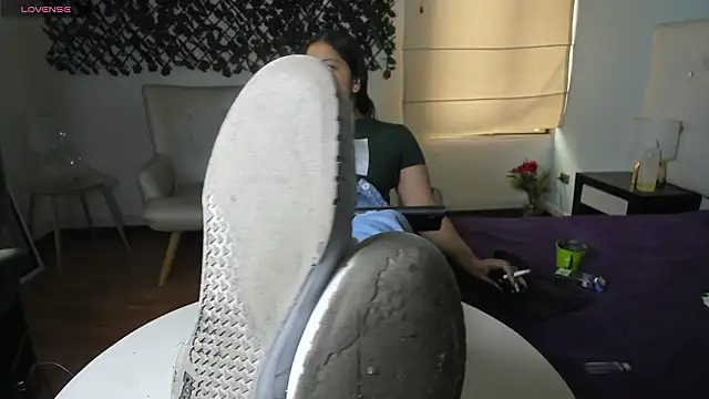 Snapshot of Shantal__G chatting on 02-06-26, 01:58 Shantal G online show from 02-06-26, 01:58