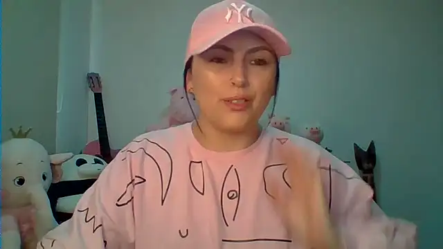 Snapshot of Venusina_07 chatting on 04-24-26, 04:42 Venusina 07 online show from 04-24-26, 04:42