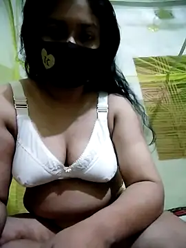 Snapshot of hafiza8746 chatting on 09-13-25, 05:13 hafiza8746 online show from 09-13-25, 05:13