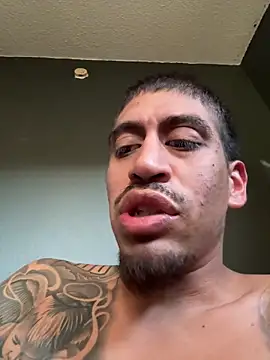 busnfatnutsLildee online show from 10-28-25, 10:23