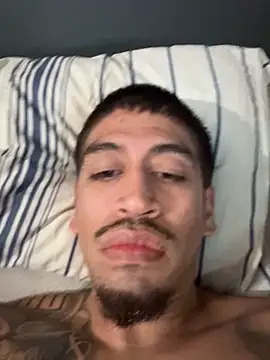 busnfatnutsLildee online show from 10-30-25, 07:54