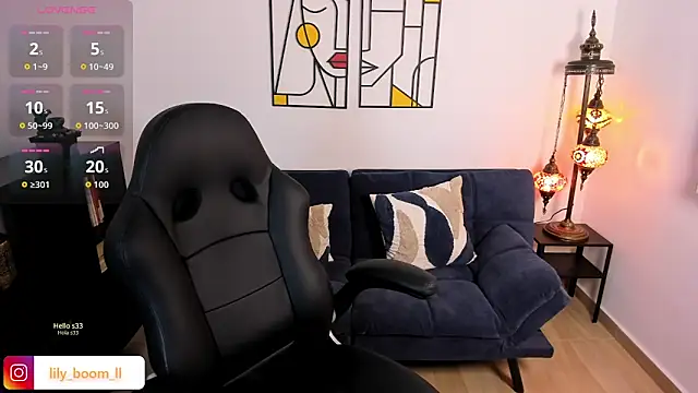 Snapshot of Lyliboomm chatting on 10-13-25, 09:48 Lyliboomm online show from 10-13-25, 09:48