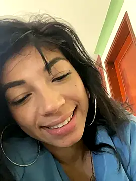 Snapshot of Lesly777_ chatting on 09-24-25, 03:59 Lesly777 online show from 09-24-25, 03:59