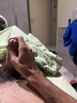 Snapshot of alexbergo87 chatting on 09-26-25, 09:41 alexbergo87 online show from 09-26-25, 09:41