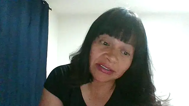 adri89-g online show from 04-27-26, 01:25